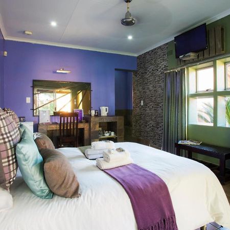 Purple Gecko Guest House Лиденбург Екстериор снимка