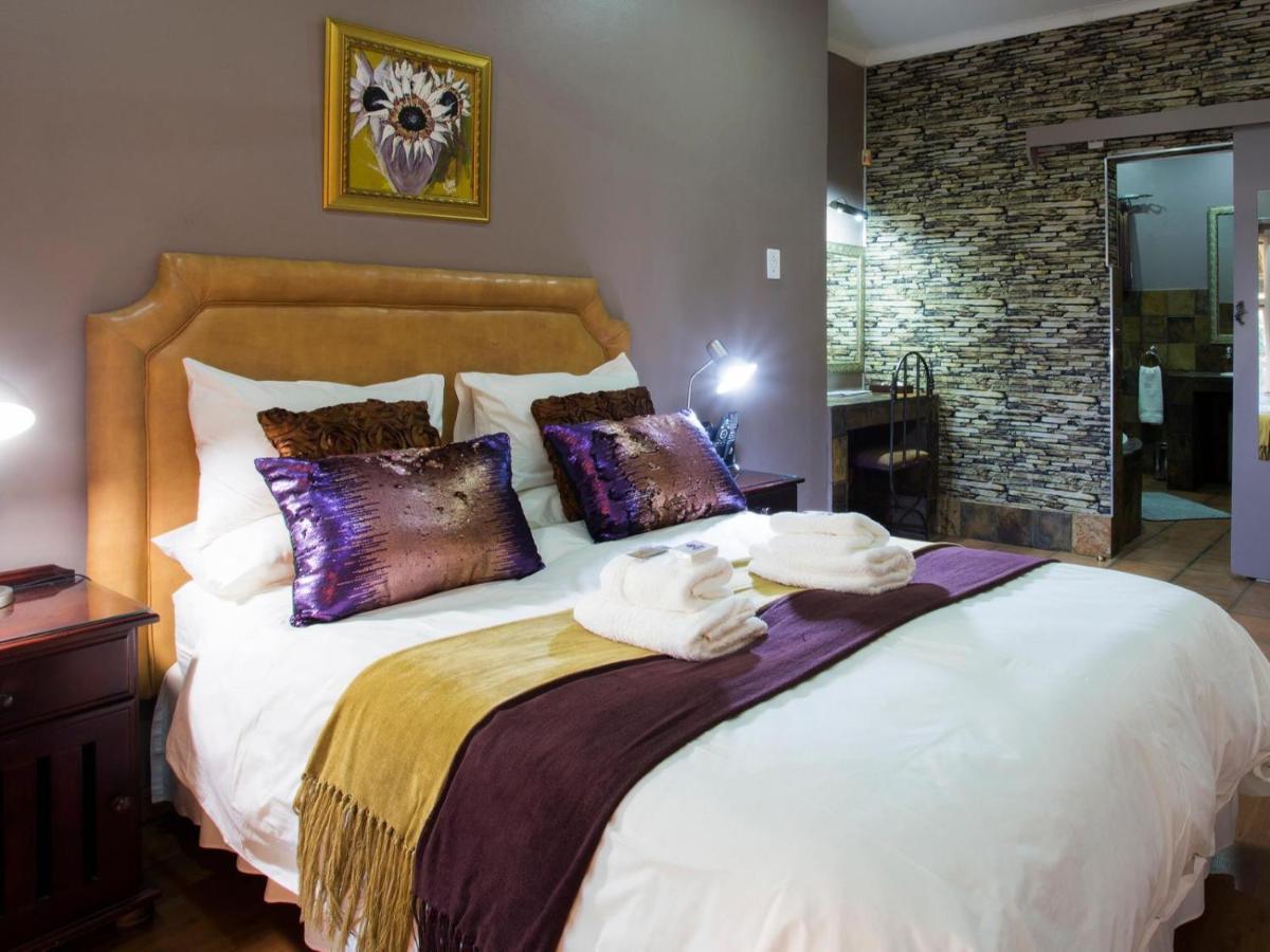 Purple Gecko Guest House Лиденбург Екстериор снимка