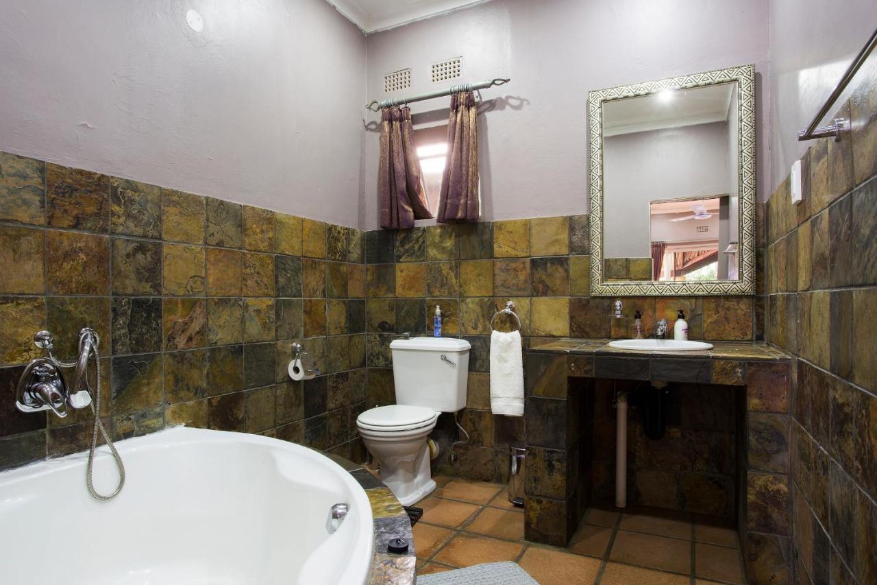 Purple Gecko Guest House Лиденбург Екстериор снимка