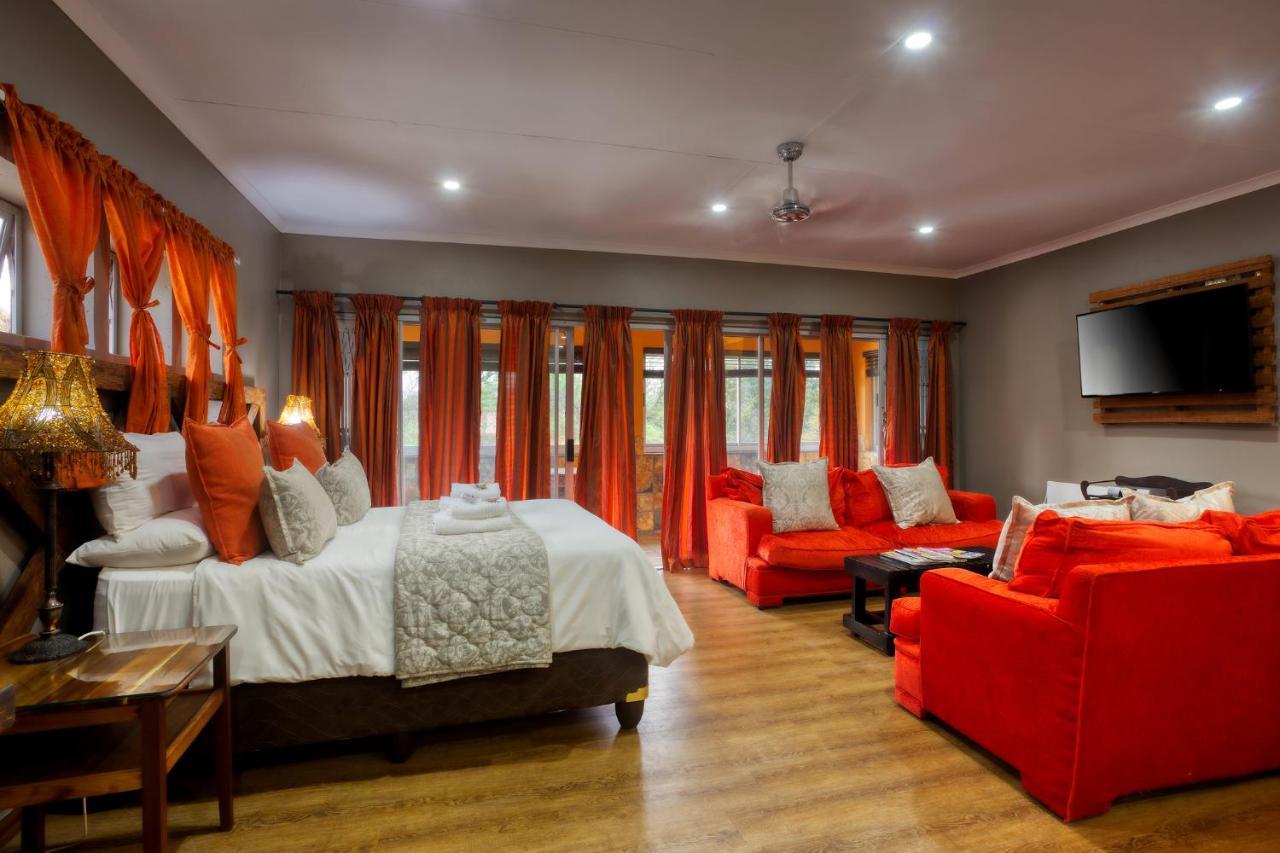 Purple Gecko Guest House Лиденбург Екстериор снимка
