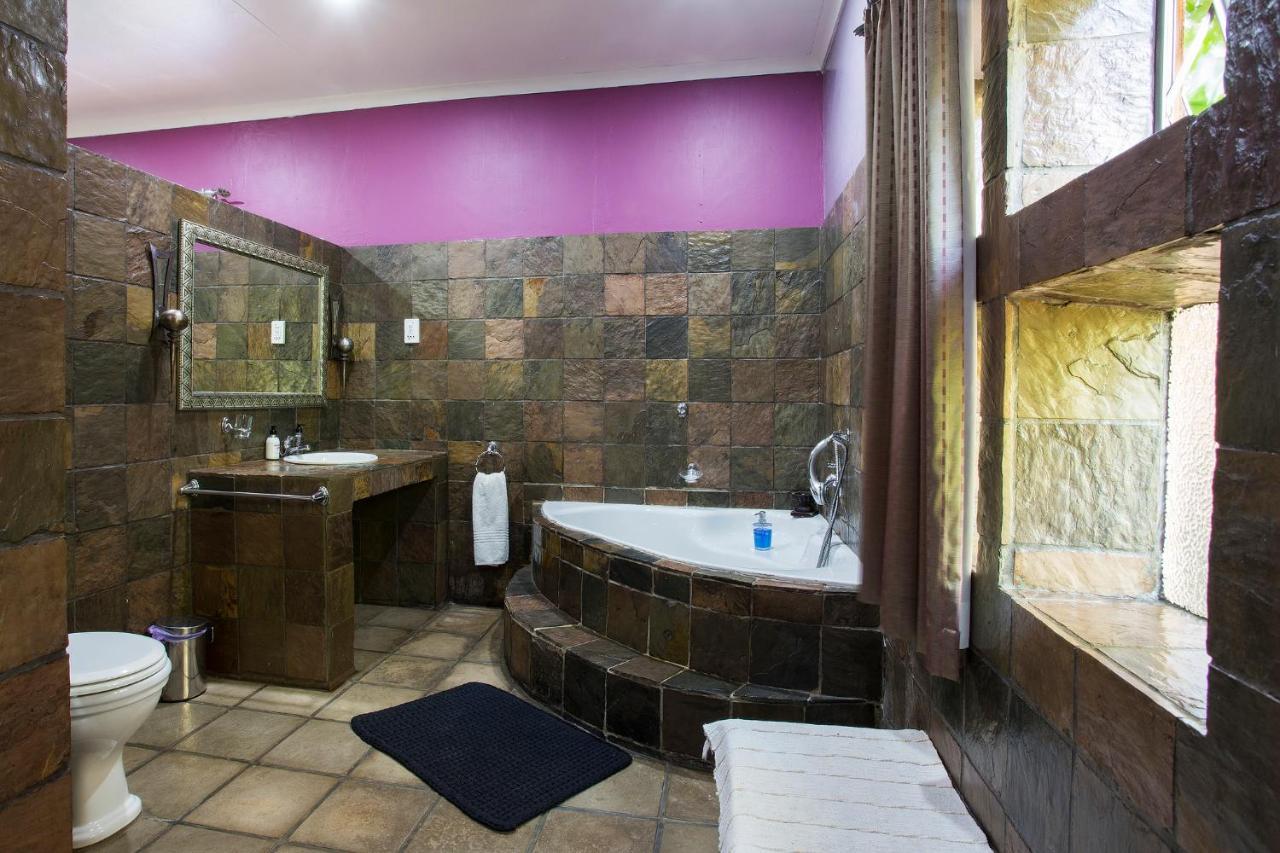 Purple Gecko Guest House Лиденбург Екстериор снимка